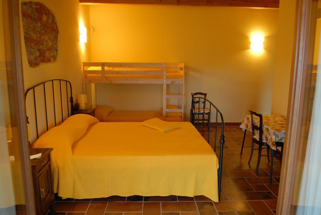 Agriturismo Fior Di Campo Dronero Room photo